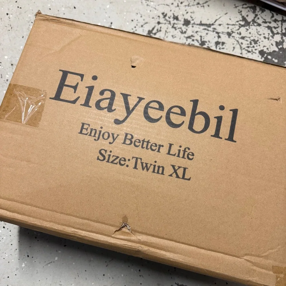 Eiayeebil Twin XL Extra Thick Mattress Topper Deep Pocket Down Alternative White